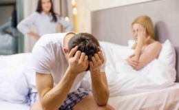 拍下妻子的偷情證據(jù)