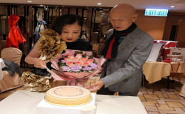 羅家英和汪明荃當年因為粵劇而結緣 不經(jīng)不覺結婚13年了