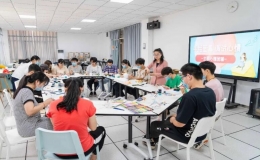 心理團(tuán)輔活動：手繪面具、調(diào)試心情