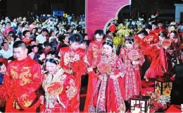 南安12對新人集體婚禮倡新風