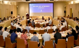 同濟(jì)大學(xué)第二輪“雙一流”建設(shè)中期自評(píng)專家評(píng)議會(huì)