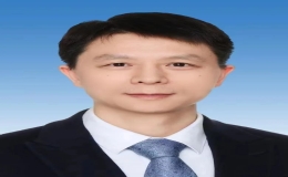 項(xiàng)延訓(xùn)同志任東華大學(xué)校長、黨委副書記